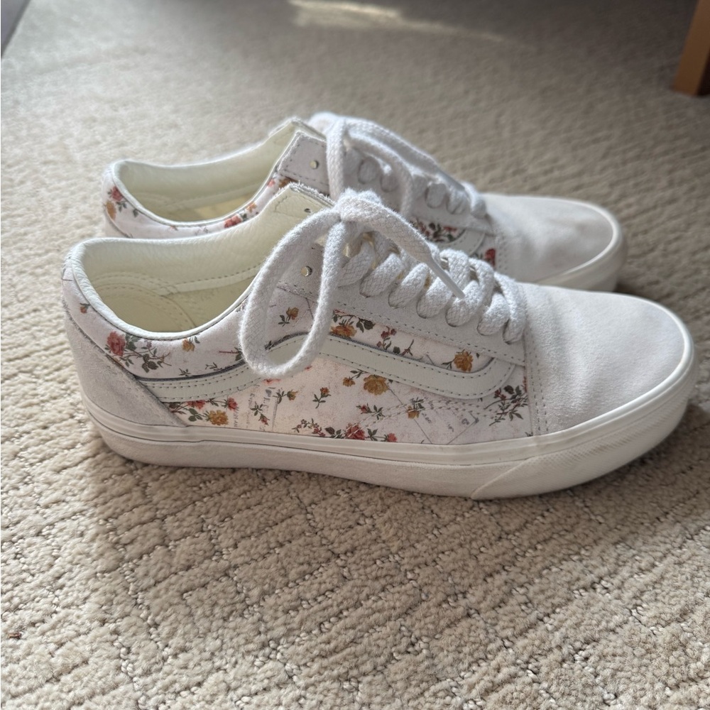 Floral Canvas Women's Sneakers